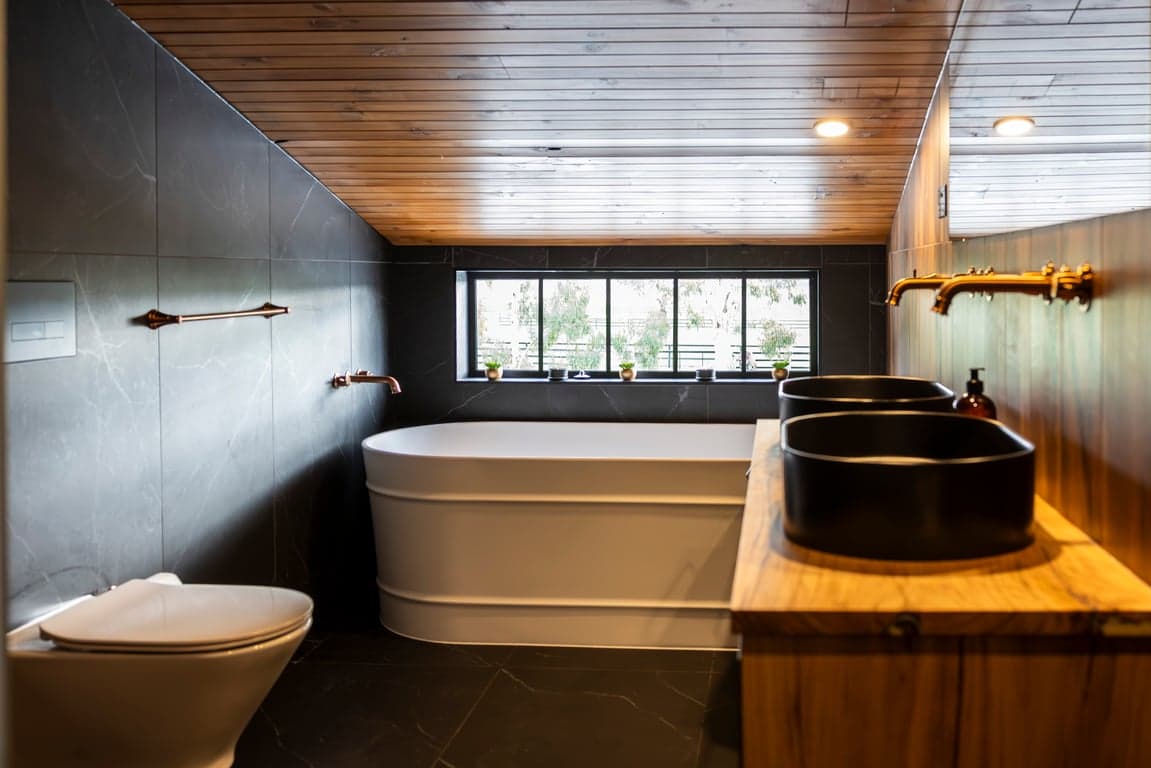 Thumbnail 5 of The Loft at Kingswood Ranch, Luxury Tamworth Getaway.