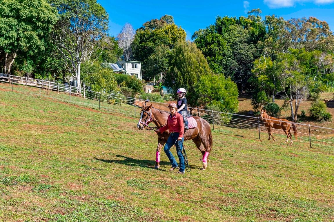 Thumbnail 4 of Stay 'n' Ride at Doomben Ridge farm House!