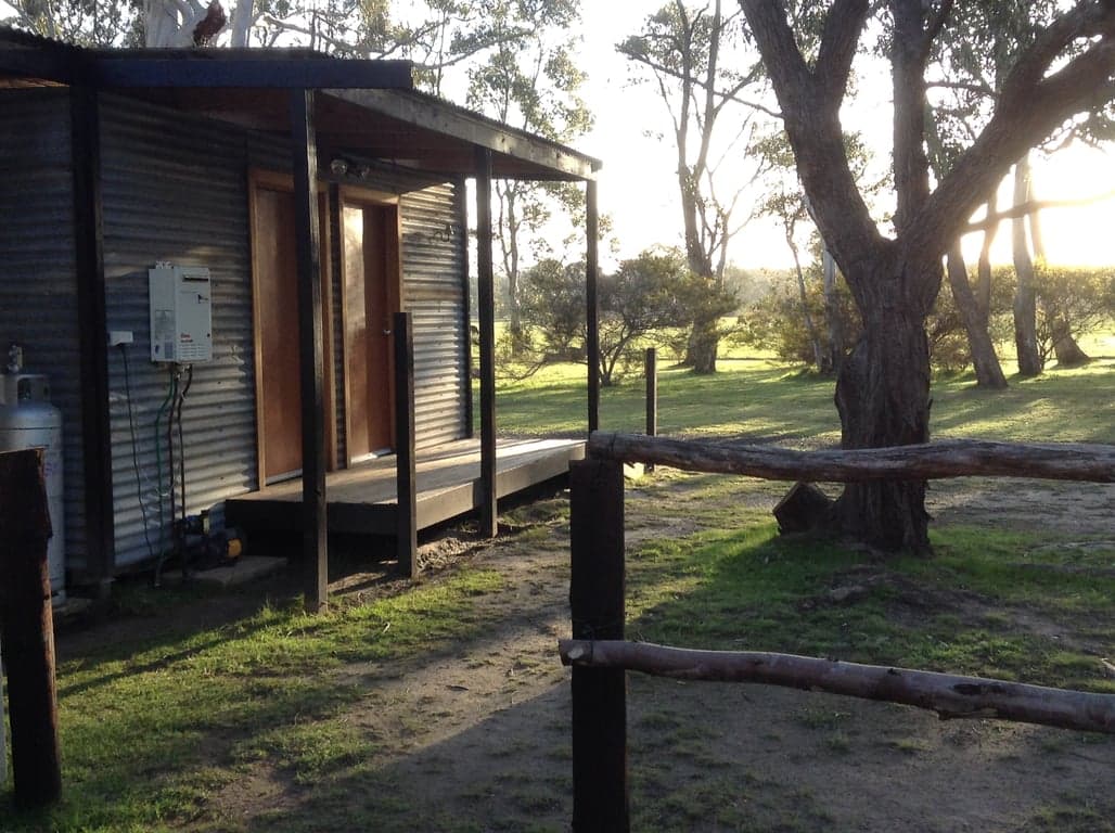Thumbnail 2 of Campsite amenities + large overnight yarding for horses