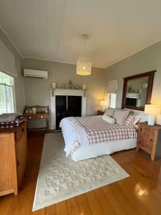 Farm Stay at Mountain views on the national trail, Moogerah, QLD (photo 10)