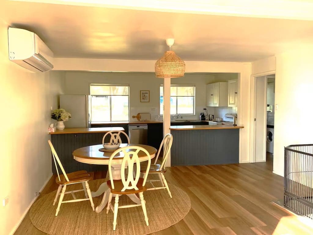 Thumbnail 4 of Cosy Farm Cottage with room for your horses