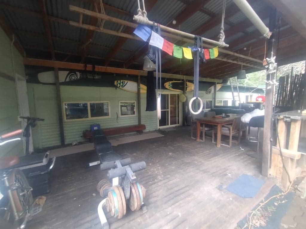 Farm Stay at The Matrix train. Rail trail or wooyung beach horse rides., Burringbar, NSW (photo 2)