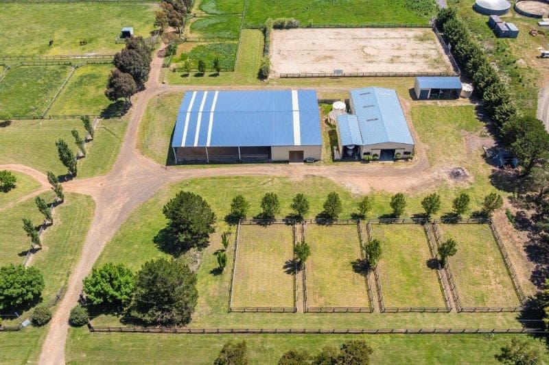 Boutique Agistment Centre, Romsey, VIC (photo 4)