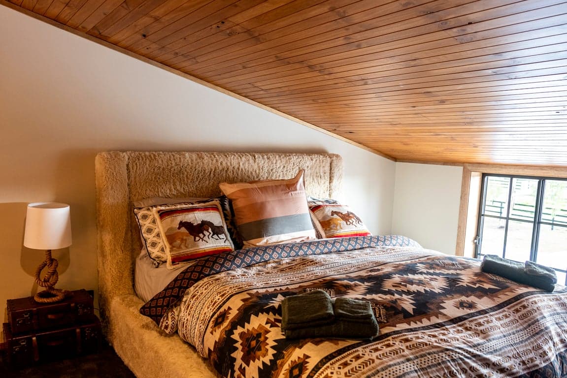 Thumbnail 6 of The Loft at Kingswood Ranch, Luxury Tamworth Getaway.