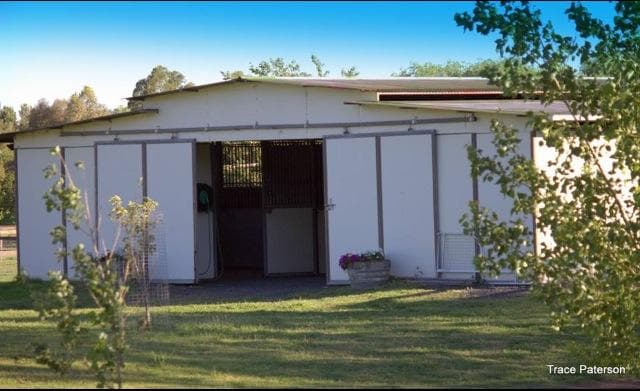 Overnight Horse Accommodation, Blandford, NSW (photo 3)