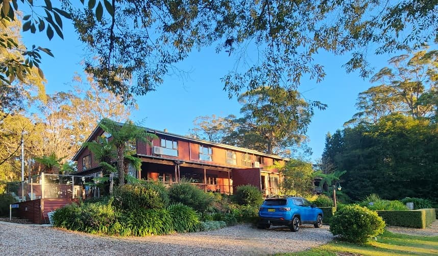 Photo of Bilpin Country Lodge family accommodation in Blue Mtns NSW