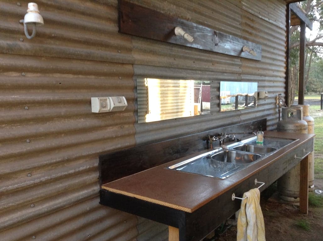 Thumbnail 6 of Campsite amenities + large overnight yarding for horses