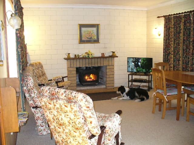 Thumbnail 5 of SAFE FOR HORSES AND COSY ACCOMMODATION FOR THEIR RIDERS