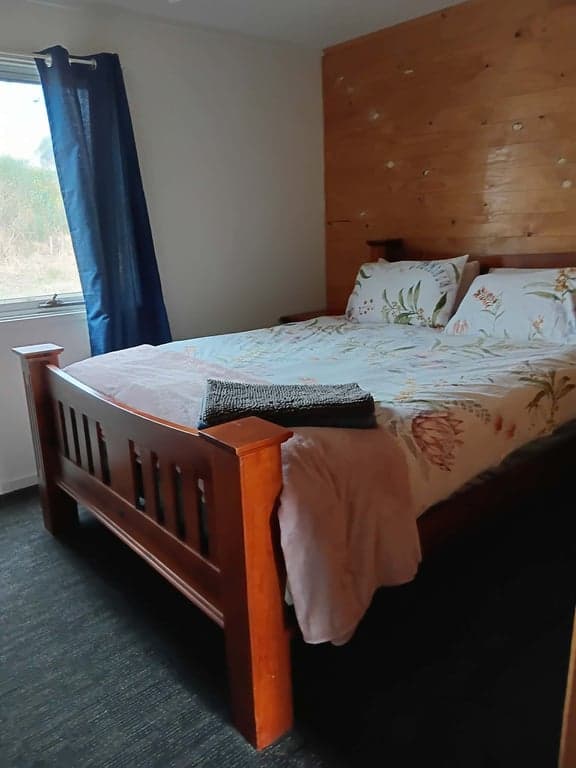 Photo of Rm.1 Queen bedroom.  Bunkhouse vacation with horse
