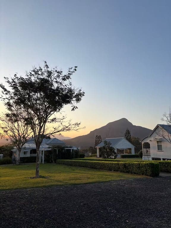 Farm Stay at Mountain views on the national trail, Moogerah, QLD (photo 1)