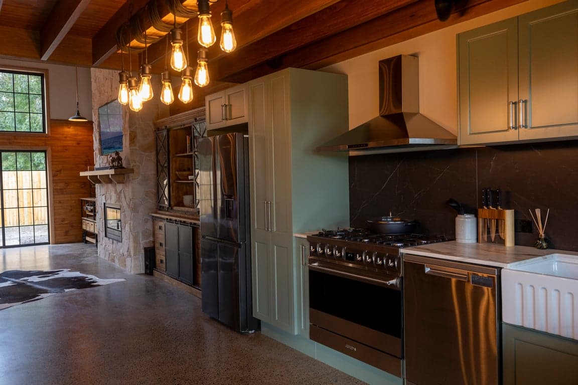 Thumbnail 7 of The Loft at Kingswood Ranch, Luxury Tamworth Getaway.