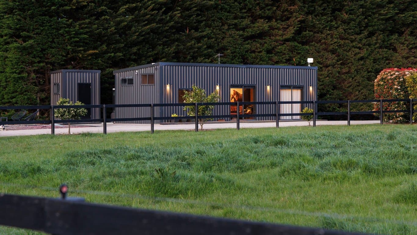Thumbnail 5 of Boutique 5 star agistment, Balnarring
Studio accomodation