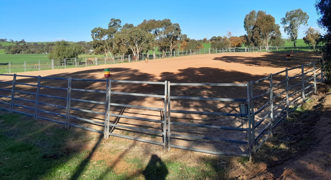 Thumbnail 4 of Overnight and short stays for you and your horse.