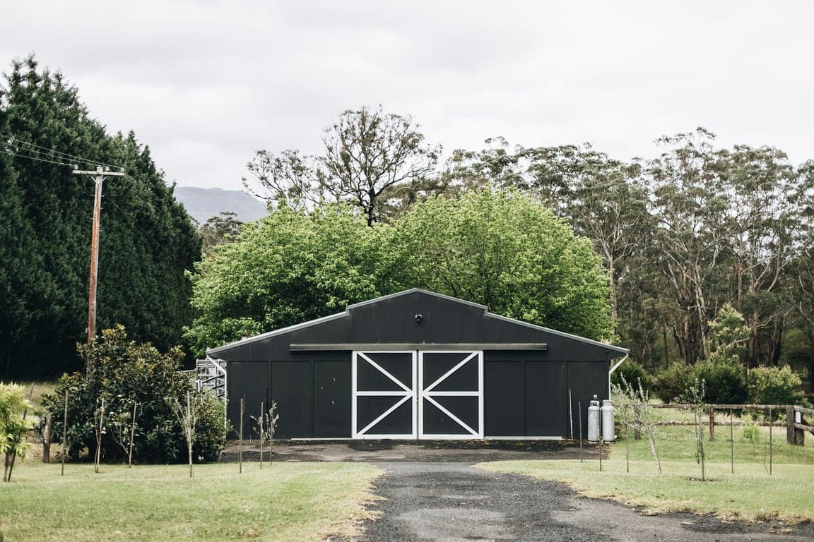 Thumbnail 2 of Stylish cottage accommodation + horse paddock/stable.